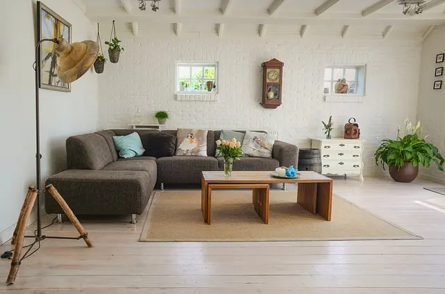 Guide Complet pour Restauration de Meubles en Bois : Étapes et Astuces