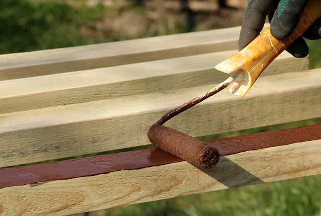 Comment Lutter Contre l'Humidité Dans vos Meubles Anciens